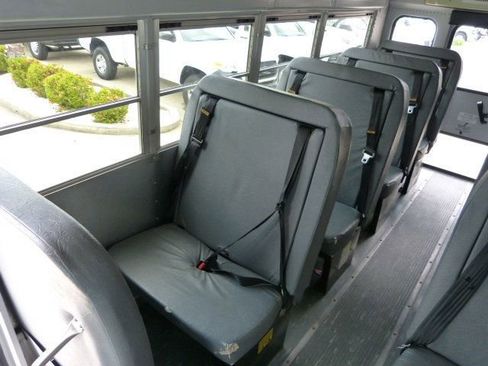 Used 2007 Chevrolet Express 3500 w/ School Bus Package image 30