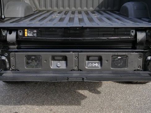 Used 2023 GMC Sierra 2500 Denali w/ Denali Black Diamond Edition image 38