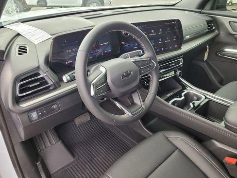 New 2026 Chevrolet Traverse LT w/ Midnight/Sport Edition FWD image 29
