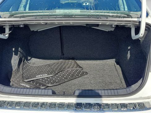 Used 2019 Volkswagen Jetta SEL Premium FWD image 16