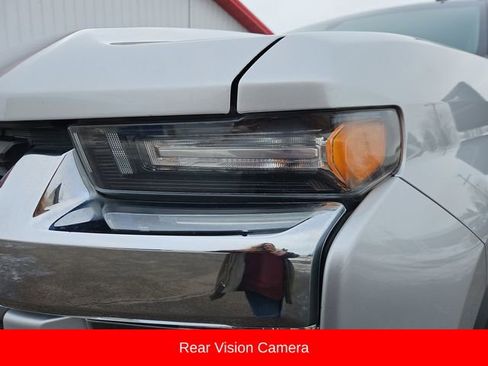 Used 2023 Chevrolet Silverado 2500 LT w/ Convenience Package image 17