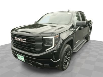 New 2025 GMC Sierra 1500 Pro w/ Graphite Edition
