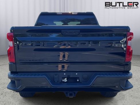 Used 2024 Chevrolet Silverado 1500 Custom w/ LPO, Dark Essentials Package RWD image 4