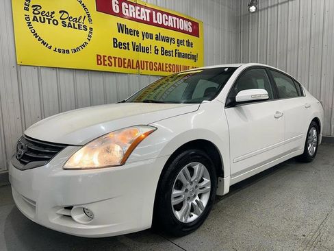 Used 2011 Nissan Altima 2.5 SL w/ 2.5SL Pkg FWD image 1
