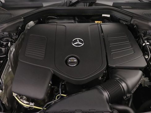 New 2026 Mercedes-Benz GLC 300 image 9