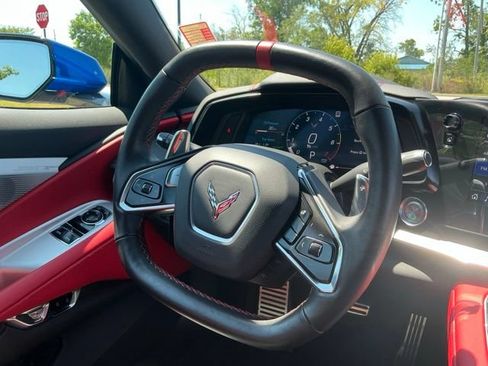 Used 2022 Chevrolet Corvette Stingray Preferred Cpe w/ Z51 Performance Package RWD image 22
