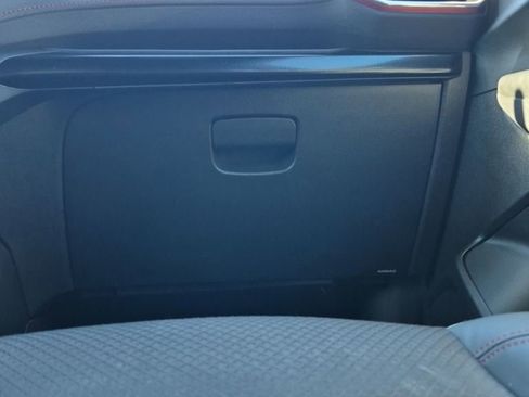 Used 2023 Chevrolet TrailBlazer RS w/ Sun and Liftgate Package image 41