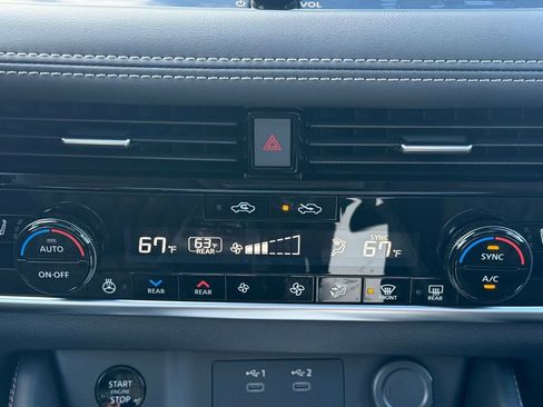 New 2026 Nissan Rogue Platinum w/ Platinum Premium Package image 24