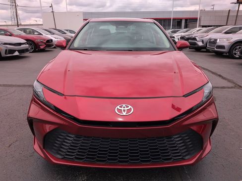 Certified 2025 Toyota Camry LE FWD image 8