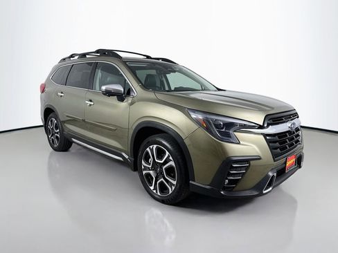 Used 2023 Subaru Ascent Touring AWD/4WD image 1