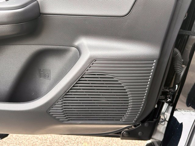 Used 2024 Toyota Prius XLE FWD image 19
