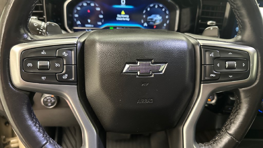 Used 2022 Chevrolet Silverado 1500 LT Trail Boss w/ LT Trail Boss Premium Package AWD/4WD image 15