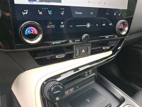 Certified 2023 Lexus NX 350 AWD image 17
