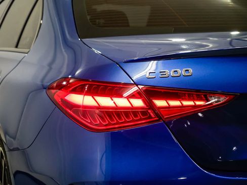 Used 2023 Mercedes-Benz C 300 Sedan image 9
