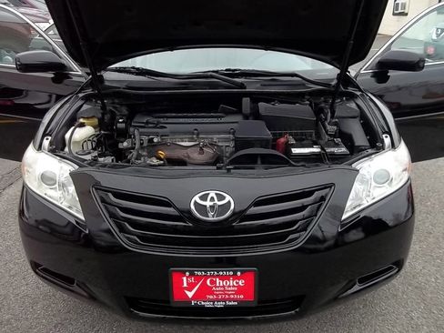 Used 2009 Toyota Camry LE FWD image 24