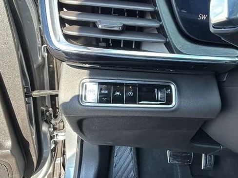 New 2026 Buick Envision Sport Touring AWD/4WD image 12