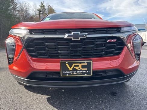 Used 2024 Chevrolet Trax RS w/ Driver Confidence Package image 10