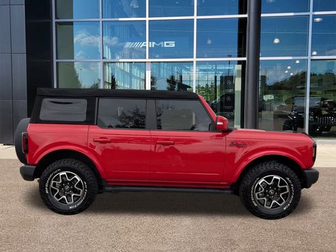 Used 2023 Ford Bronco Outer Banks image 4