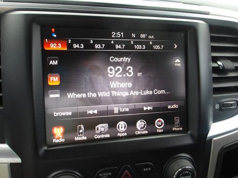 Used 2014 RAM 1500 Big Horn image 16