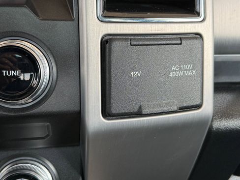 Used 2018 Ford F350 Platinum w/ Platinum Ultimate Package AWD/4WD image 31