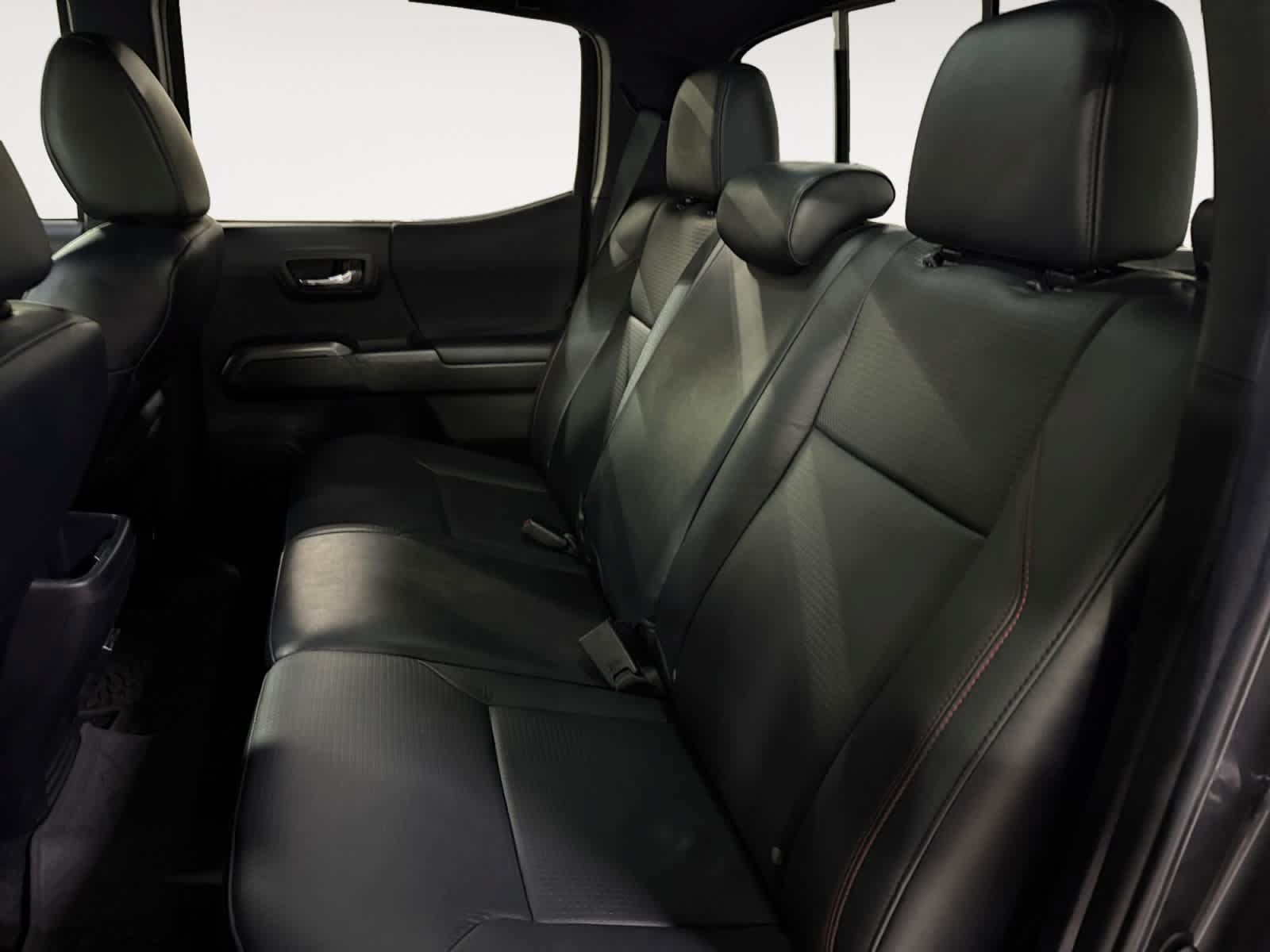 Used 2022 Toyota Tacoma TRD Pro AWD/4WD image 19