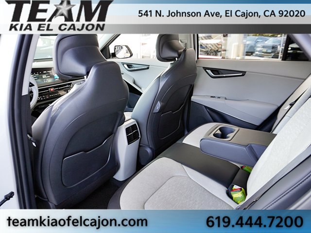 New 2026 Kia Niro Wave w/ Wave Preserve Package FWD image 22