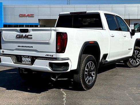 Used 2023 GMC Sierra 2500 AT4 w/ AT4 Premium Plus Package image 2