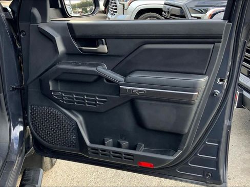 Used 2024 Toyota Tacoma TRD Sport RWD image 22