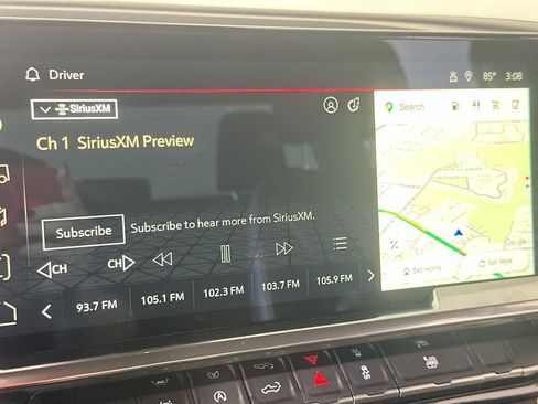 Used 2025 GMC Sierra 1500 SLT RWD image 34