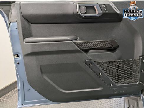 Used 2025 Ford Bronco Outer Banks AWD/4WD image 8