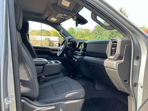 Used 2024 GMC Sierra 2500 SLE w/ SLE Value Package; AWD/4WD image 45