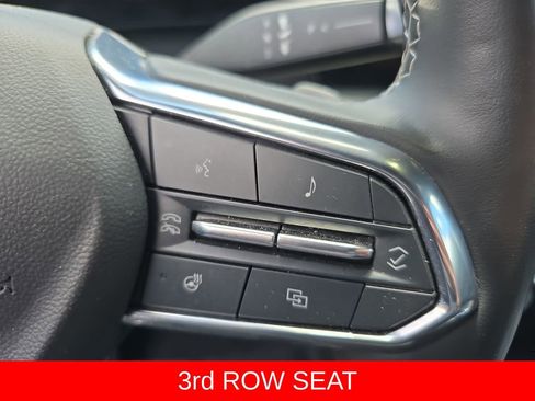 Used 2024 Chevrolet Traverse LT FWD image 18