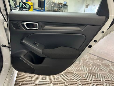 Used 2022 Honda Civic Sport image 13