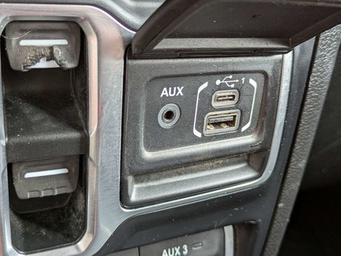 Used 2019 Jeep Wrangler Unlimited Rubicon AWD/4WD image 22