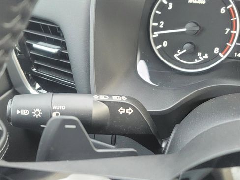 Certified 2023 Nissan Rogue SL w/ SL Premium Package image 30