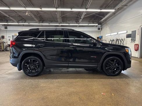 Used 2022 GMC Terrain AT4 w/ Infotainment Package II AWD/4WD image 7