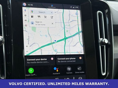 Certified 2025 Volvo XC40 B5 Plus AWD/4WD image 25