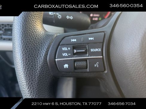 Used 2023 Honda HR-V LX image 16