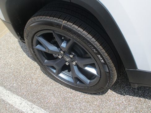 New 2026 Jeep Cherokee Limited AWD/4WD image 23