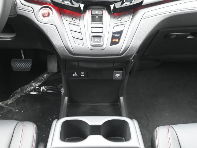 Used 2026 Honda Odyssey Sport-L image 25