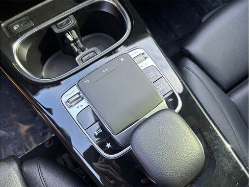 Used 2019 Mercedes-Benz A 220 image 30