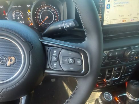 New 2026 Jeep Gladiator Rubicon image 25