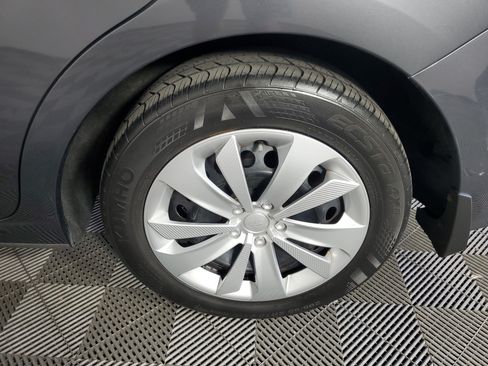 Used 2019 Subaru Impreza 2.0i w/ Eyesight AWD/4WD image 30