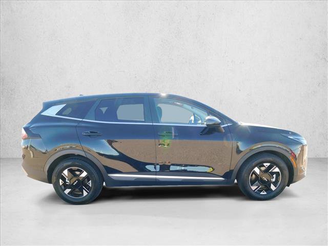 Used 2026 Kia Sportage LX FWD image 7