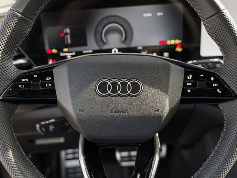 New 2026 Audi SQ5 Premium Plus image 17