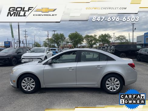Used 2011 Chevrolet Cruze LS w/ Connectivity Package FWD image 10