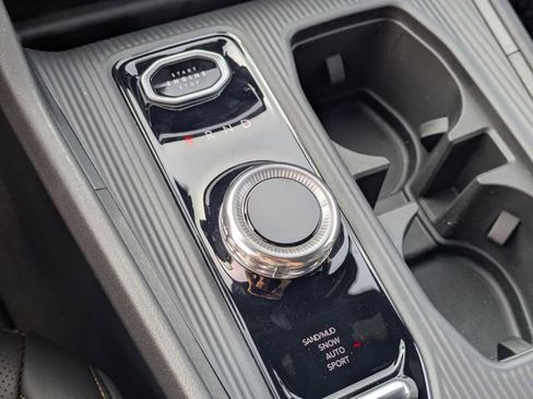 New 2026 Jeep Cherokee Limited AWD/4WD image 24