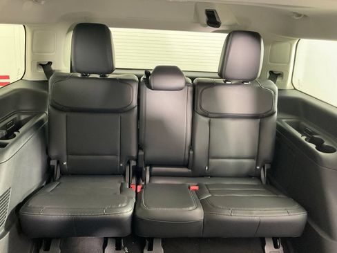 New 2026 Ford Expedition Platinum w/ Driver's Package AWD/4WD image 16