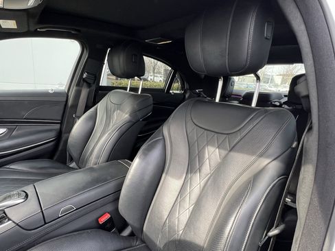 Used 2019 Mercedes-Benz S 560 4MATIC Sedan image 16
