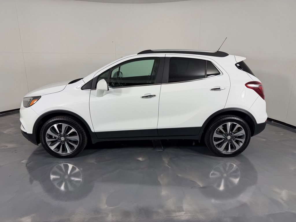 Used 2022 Buick Encore Preferred w/ Safety Package FWD image 8